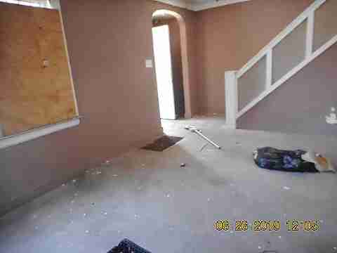 20409 Hull (13)_m.jpg